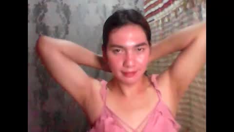 rianfox1234 online show from 11-12-25, 01:22