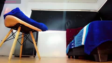 Snapshot of riannagarcia_ chatting on 05-15-26, 05:31 Rianna Garcia online show from 05-15-26, 05:31