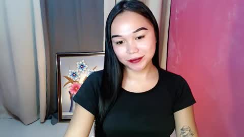 Snapshot of rica_foxx chatting on 12-17-25, 11:16 Rica online show from 12-17-25, 11:16