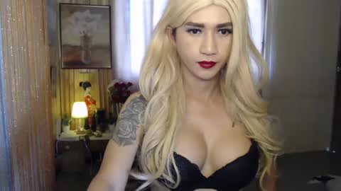 Snapshot of ricahot_babe chatting on 03-12-25, 04:41 ricah coronel online show from 03-12-25, 04:41