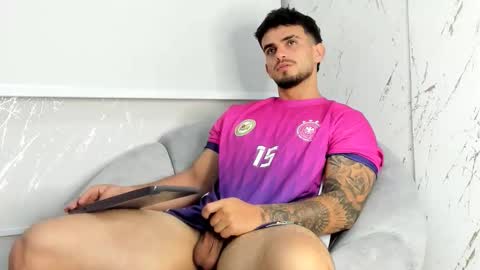 ricardogonzalez666 online show from 03-08-26, 04:22