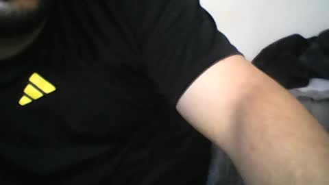 Snapshot of ricardojac651495 chatting on 06-22-26, 10:23 ricardojac651495 online show from 06-22-26, 10:23