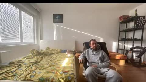 ricciardio online show from 10-05-25, 06:34