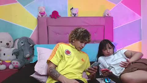 Snapshot of rich_de_la_rosa chatting on 02-13-25, 04:11 rich and kitty online show from 02-13-25, 04:11