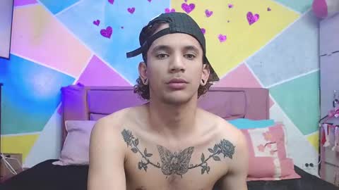 Snapshot of rich_de_la_rosa chatting on 09-13-25, 01:27 rich and kitty online show from 09-13-25, 01:27