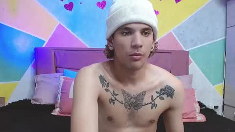 Snapshot of rich_de_la_rosa chatting on 09-18-25, 04:47 rich and kitty online show from 09-18-25, 04:47