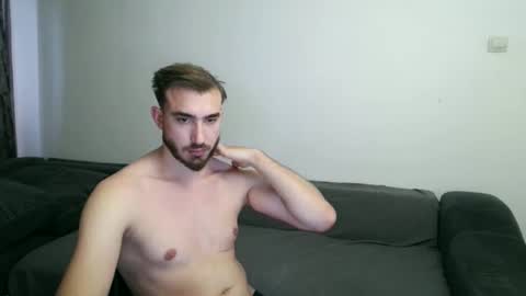 Snapshot of richard111223 chatting on 11-25-25, 01:22 richard111223 online show from 11-25-25, 01:22