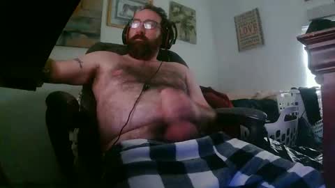 Snapshot of richard11268869 chatting on 12-18-25, 04:24 richard11268869 online show from 12-18-25, 04:24