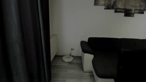 RichardDarell online show from 04-25-26, 05:21