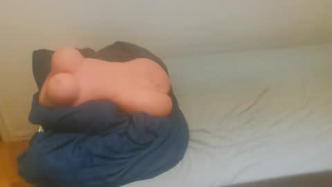 Snapshot of richarddavidson94 chatting on 11-13-25, 12:20 richarddavidson94 online show from 11-13-25, 12:20