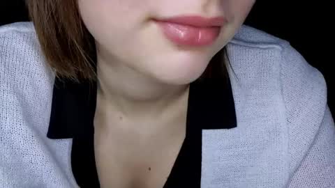 Luna online show from 04-17-26, 06:33