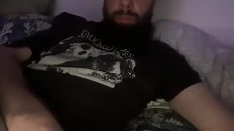 Snapshot of richardthomas19 chatting on 02-20-26, 11:00 richardthomas19 online show from 02-20-26, 11:00