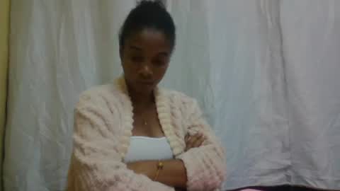 Snapshot of richella34 chatting on 06-21-26, 12:52 richella34 online show from 06-21-26, 12:52