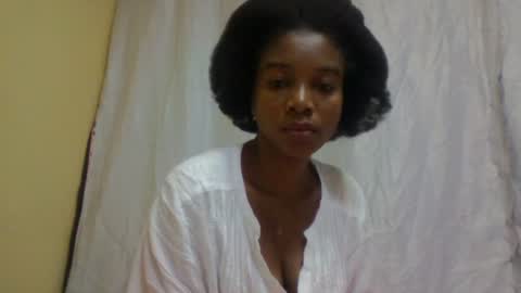 Snapshot of richella34 chatting on 06-25-26, 09:41 richella34 online show from 06-25-26, 09:41