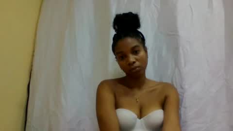 Snapshot of richella34 chatting on 07-24-26, 03:10 richella34 online show from 07-24-26, 03:10