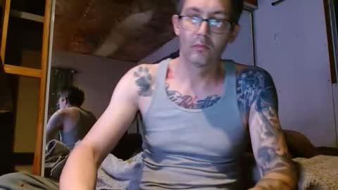 Snapshot of richi3richny chatting on 03-18-26, 02:47 Richie online show from 03-18-26, 02:47