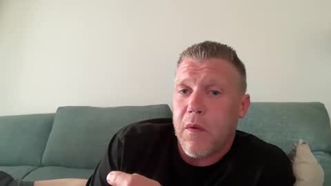 richiee3891 online show from 04-08-26, 07:14