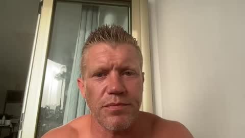 richiee3891 online show from 08-01-26, 06:40