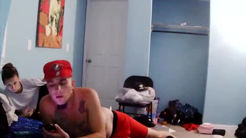 richierich813 online show from 10-18-25, 07:20