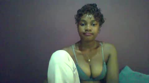 ricie001 online show from 04-11-26, 08:29