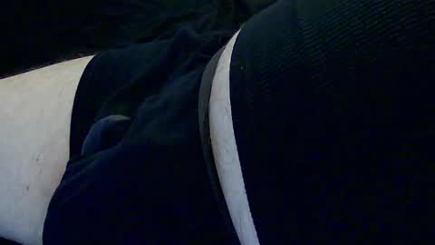 Snapshot of rick18211 chatting on 03-04-25, 11:22 rick18211 online show from 03-04-25, 11:22