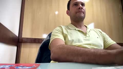 Rick Arian online show from 11-14-25, 03:22