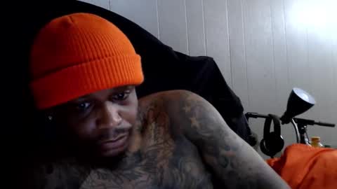 Snapshot of rickavelli chatting on 09-10-25, 12:05 Rick online show from 09-10-25, 12:05