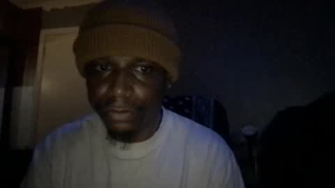 Snapshot of rickavelli chatting on 09-18-25, 03:19 Rick online show from 09-18-25, 03:19