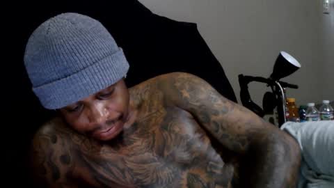 Snapshot of rickavelli chatting on 09-24-25, 08:50 Rick online show from 09-24-25, 08:50
