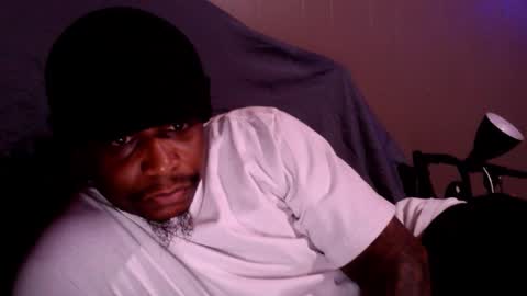Snapshot of rickavelli chatting on 10-14-25, 12:55 Rick online show from 10-14-25, 12:55