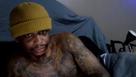 Snapshot of rickavelli chatting on 10-15-25, 12:11 Rick online show from 10-15-25, 12:11