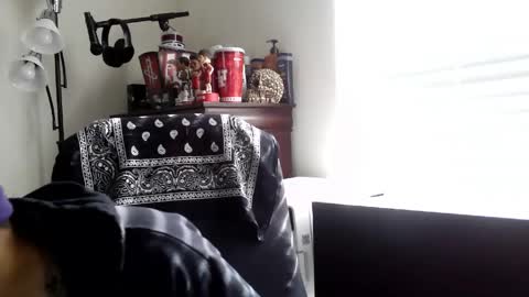 Snapshot of rickavelli chatting on 06-01-26, 10:00 Rick online show from 06-01-26, 10:00