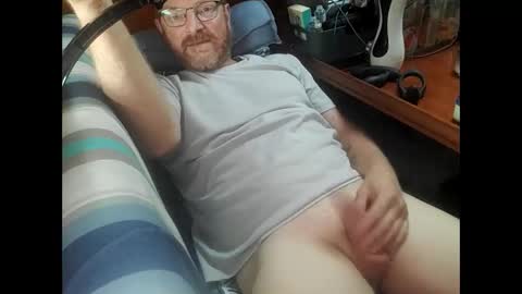 Snapshot of rickitou chatting on 03-28-26, 07:52 FireLion online show from 03-28-26, 07:52