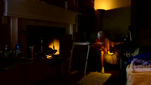 PINK HOLE TWINK online show from 04-22-26, 02:58