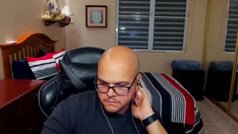 Ricky online show from 01-31-25, 10:31