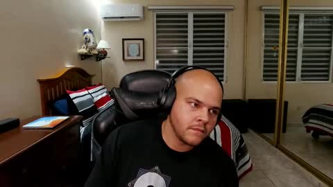 Ricky online show from 10-22-25, 12:11