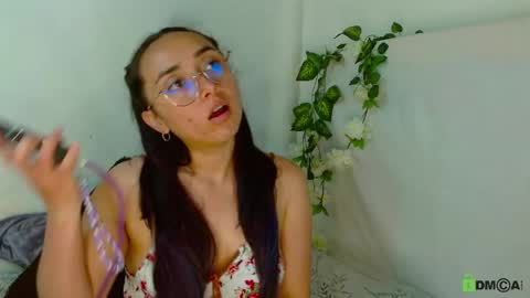Snapshot of ricocandy chatting on 04-29-26, 02:04 Candy online show from 04-29-26, 02:04