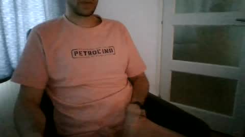 Snapshot of ricooo465 chatting on 07-16-26, 05:30 ricooo465 online show from 07-16-26, 05:30