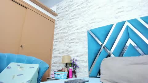 Rihanna Abiodun online show from 02-18-25, 03:10