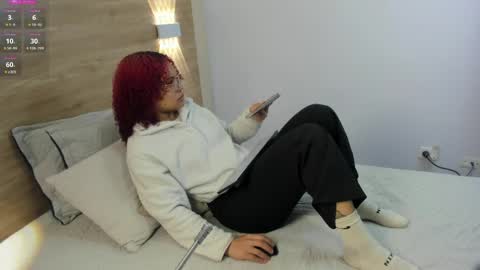 Sara online show from 04-20-26, 10:18