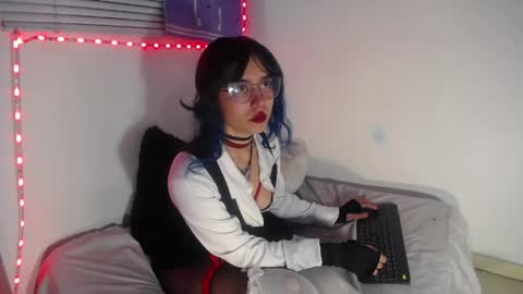 RIHONNA online show from 04-21-26, 09:39