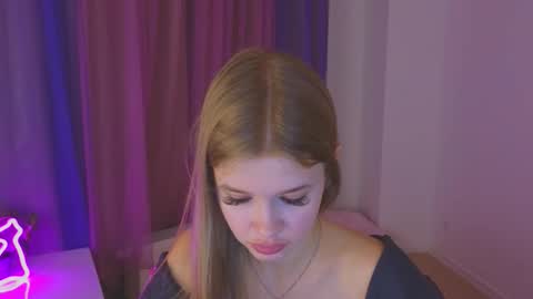 Rina online show from 11-09-25, 10:19