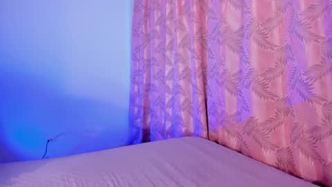 Snapshot of riley_bensongh chatting on 11-07-25, 09:59 Riley online show from 11-07-25, 09:59