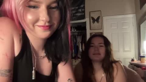 rileycooperrr online show from 05-28-26, 05:16