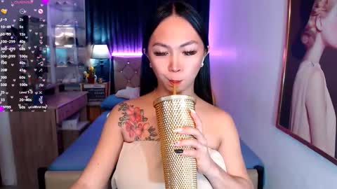 Riley online show from 02-19-25, 05:05