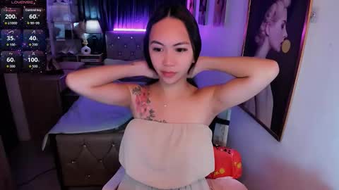 Riley online show from 10-13-25, 12:54