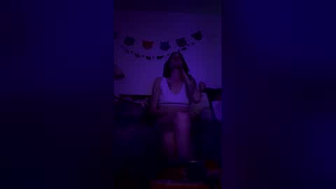 rileyzoee9 online show from 06-09-26, 03:07