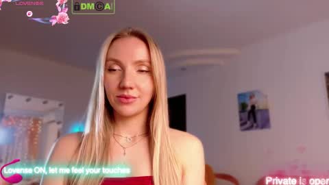 Snapshot of rina_asty chatting on 11-30-25, 08:02 Rina Asty online show from 11-30-25, 08:02