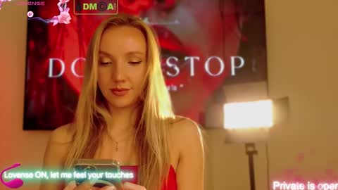 Snapshot of rina_asty chatting on 12-15-25, 08:13 Rina Asty online show from 12-15-25, 08:13