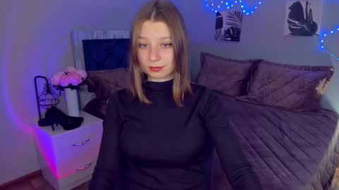 Snapshot of rinacake chatting on 11-22-25, 12:59 rinacake online show from 11-22-25, 12:59